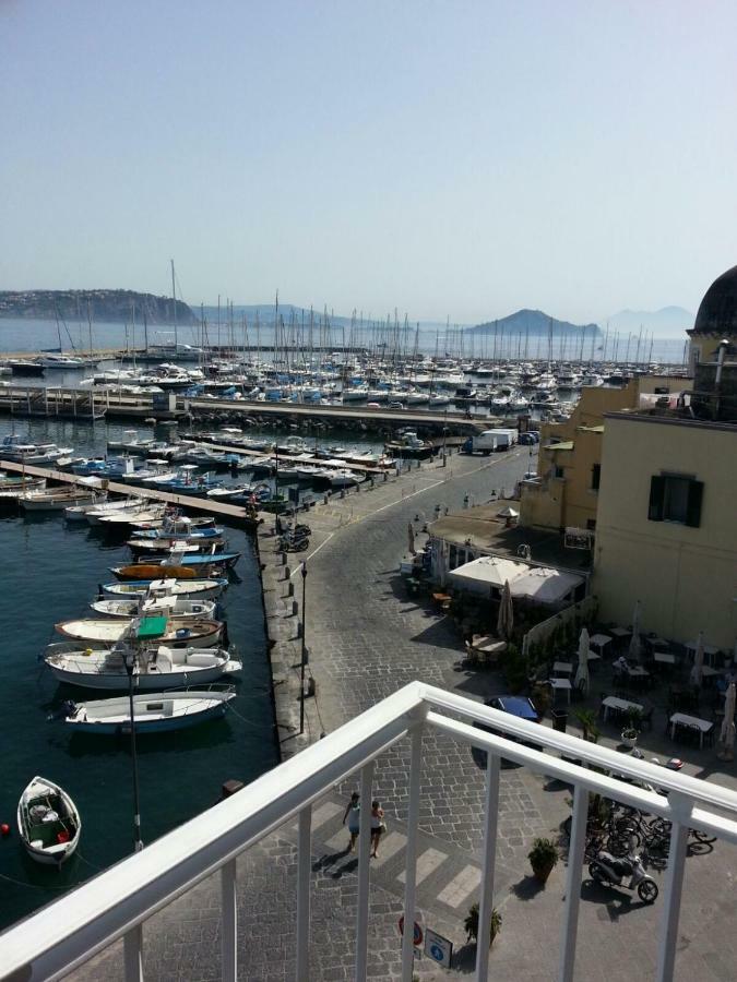 Villa Casa Geltrude al porto Procida Exterior foto